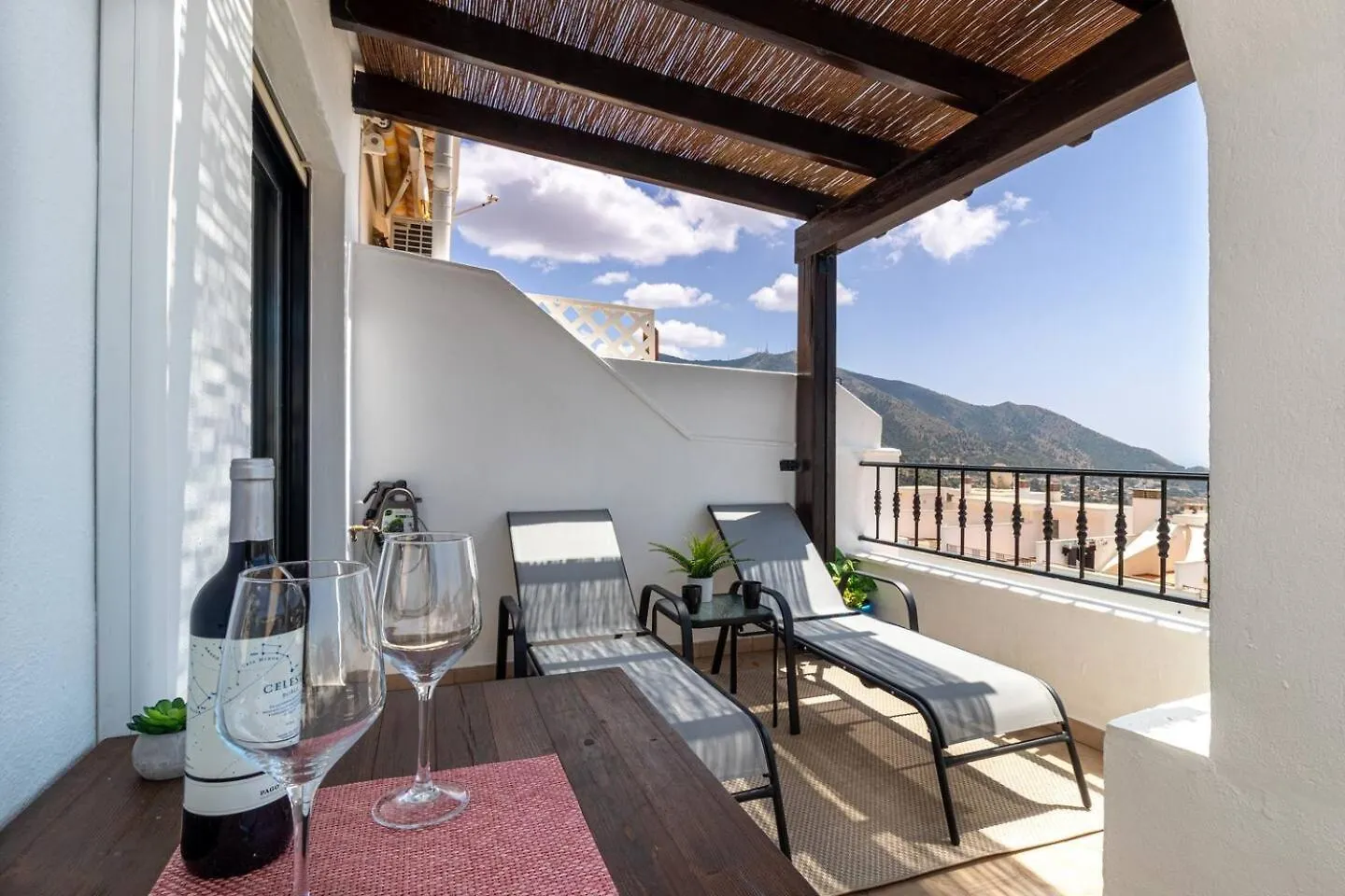 Heart Of Mijas Gorgeous Flat With Panoramic View Lägenhet