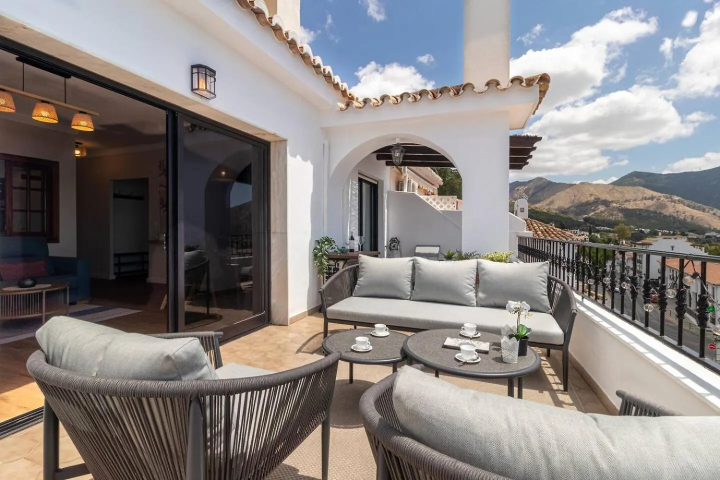 Heart Of Mijas Gorgeous Flat With Panoramic View Lägenhet